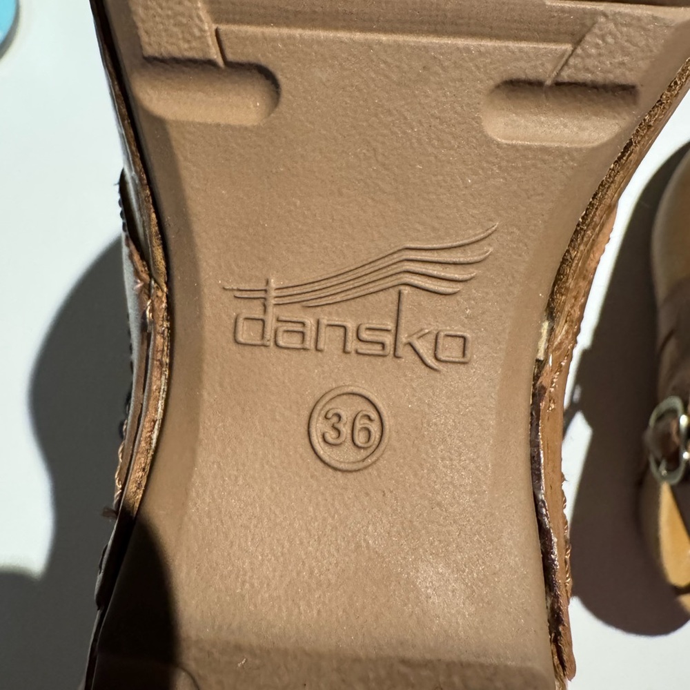 Dansko Clogs - Picture 5 of 6